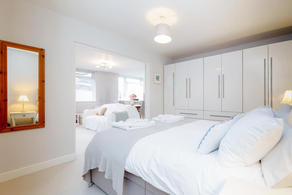 Putney 1 Bed By Basetogo Londra