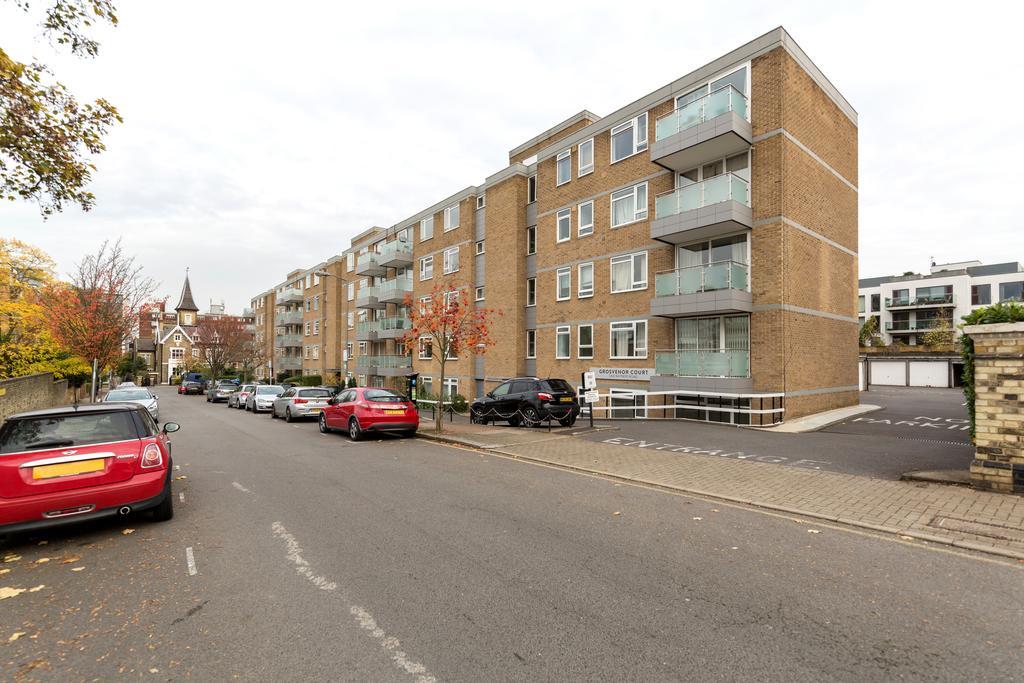 Putney 1 Bed By Basetogo