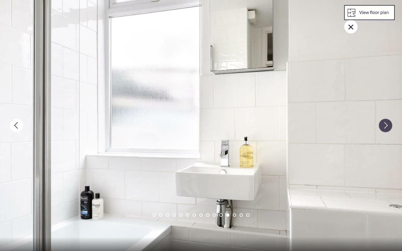 Putney 1 Bed By Basetogo *